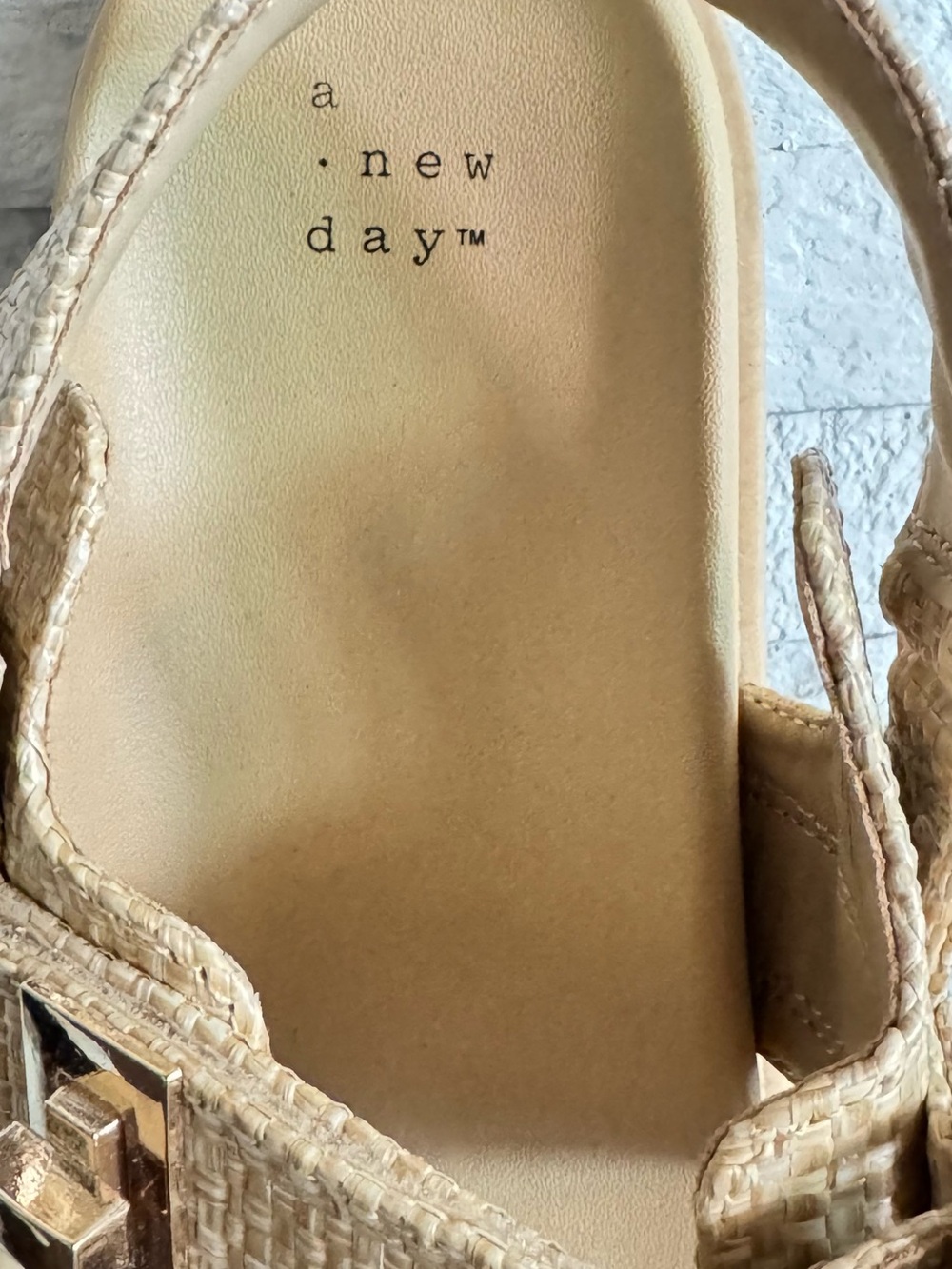 A New Day Woven Raffia Platform Sandals Neutral Velcro Size 9.5 - Picture 3 of 7